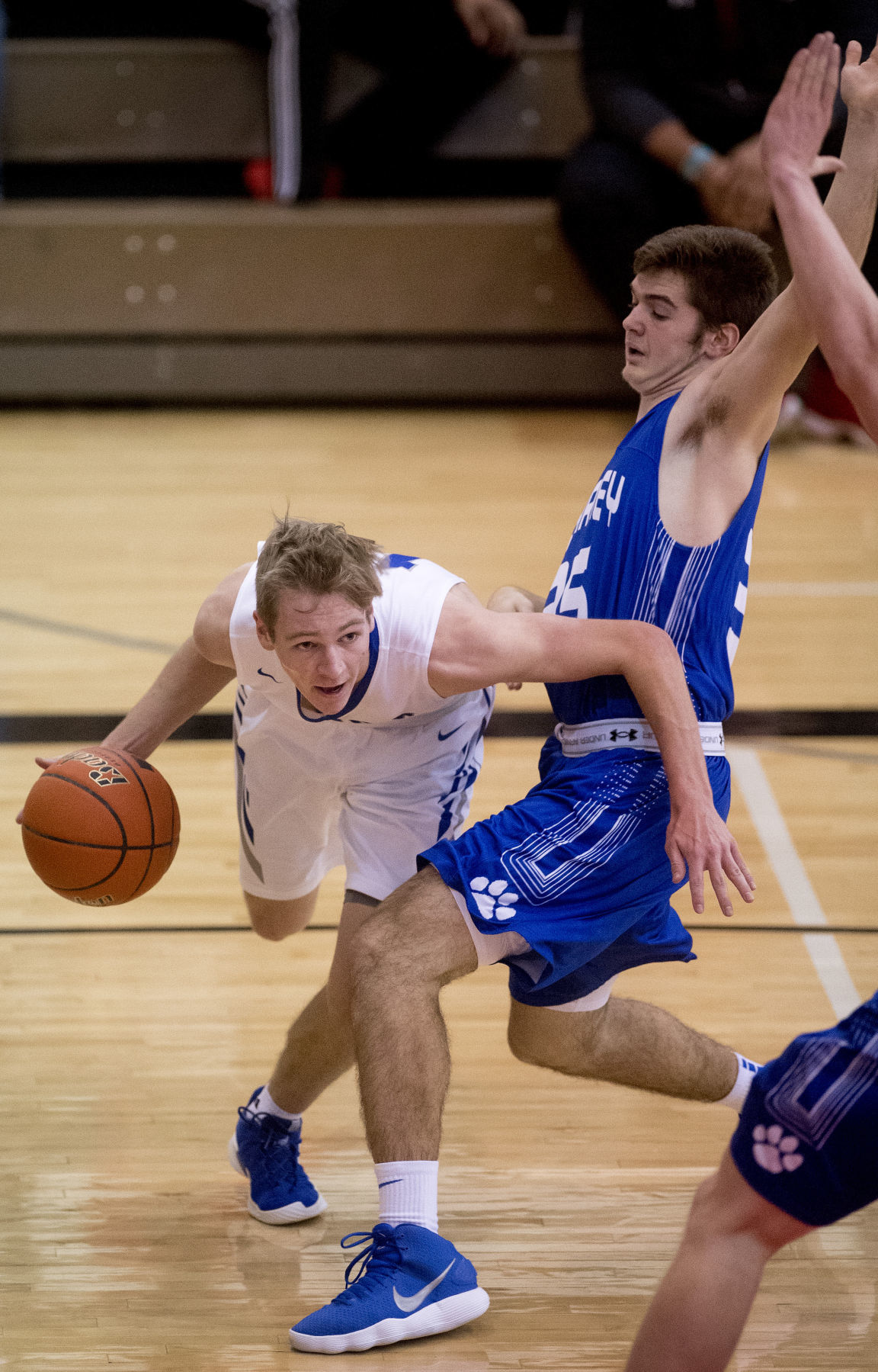 Kearney vs. Lincoln East, 1.2